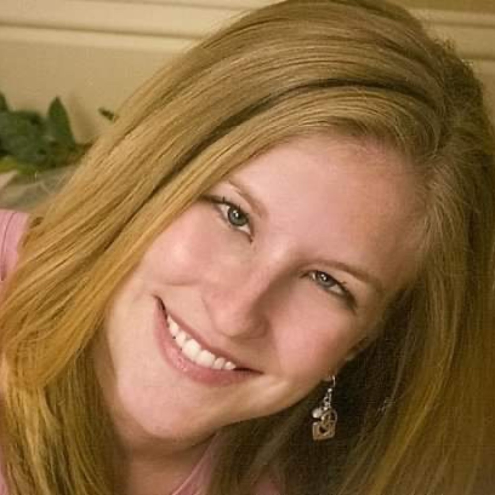 Meet your Posher, Lindy